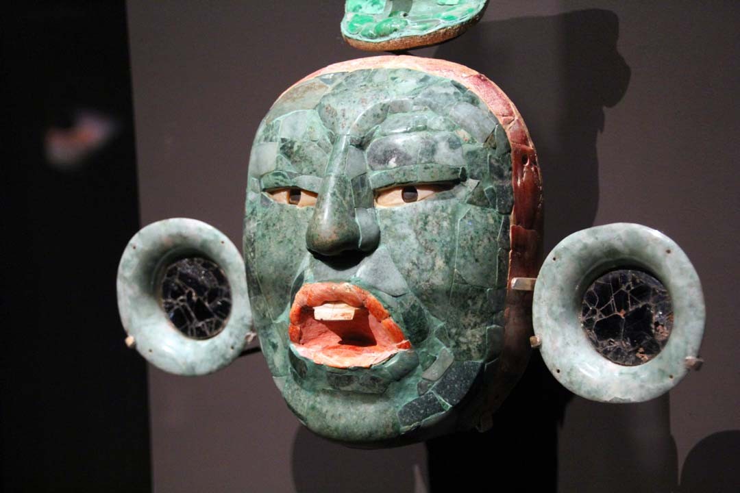 Masque funéraire Exposition Mayas au Musée du Quai Branly à Paris