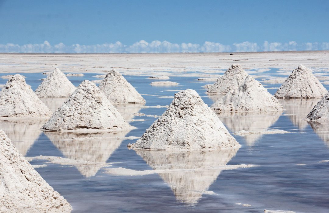 Sel et lithium au Salar d'Uyuni en Bolivie