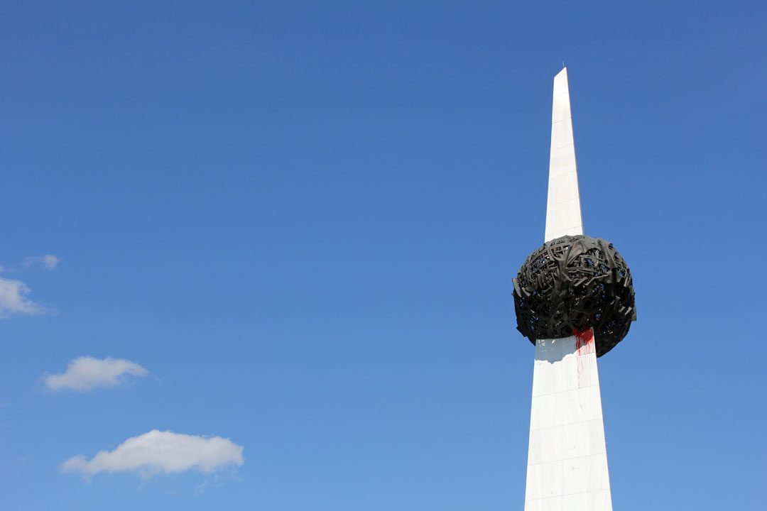 Monument "The Potato" à Bucarest