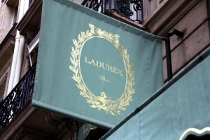 Boutique Ladurée à Paris