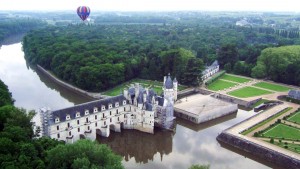 Montgolfière au-dessus du Château de Chenonceau