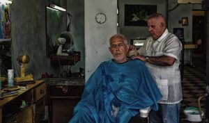 Barbier à Cuba